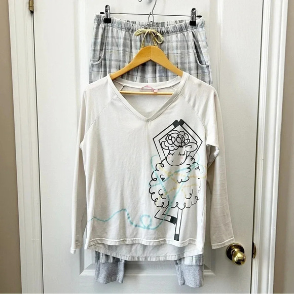La Vie en Rose Pajama Set 2PC Sleepwear Long Sleeve Top PJ Pants White Grey Smal - Picture 2 of 14
